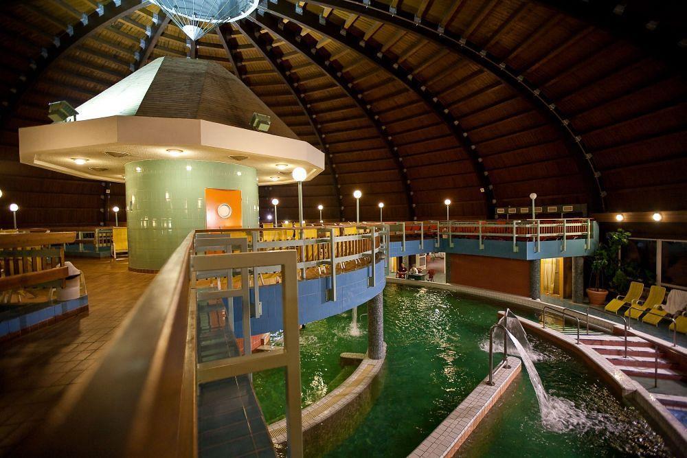 Hunguest Hotel Дьюла Екстер'єр фото