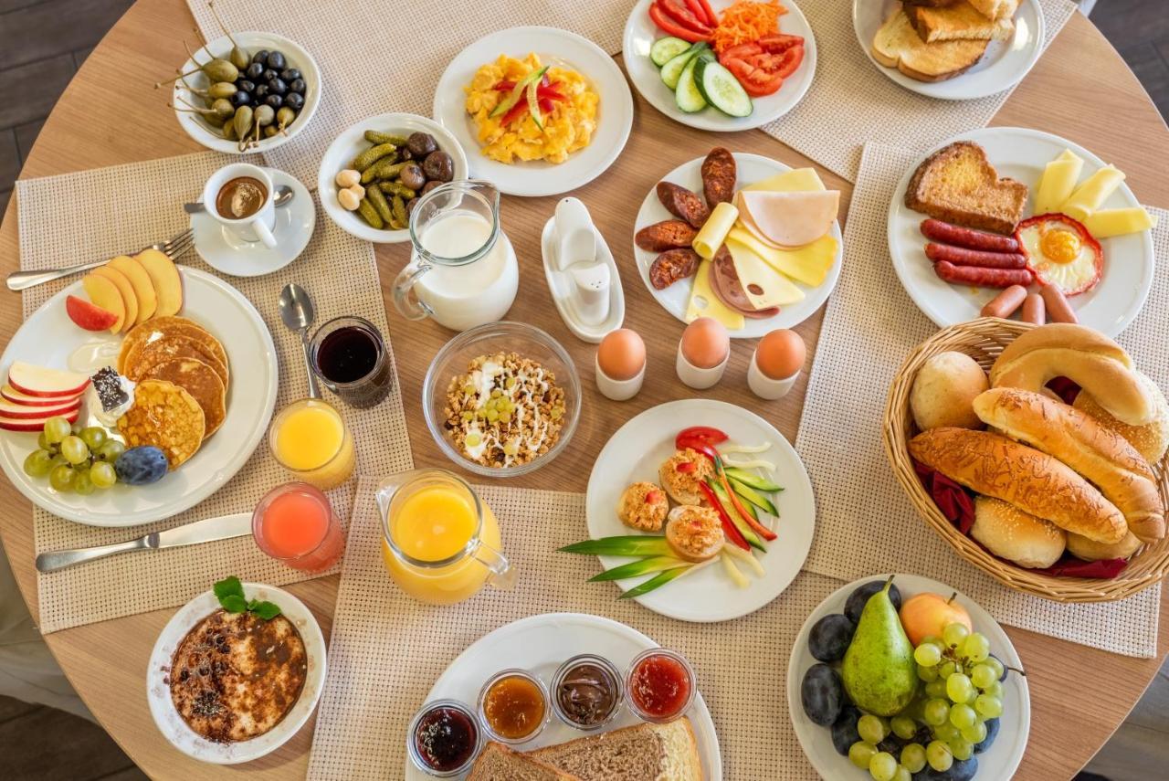 Hunguest Hotel Дьюла Екстер'єр фото