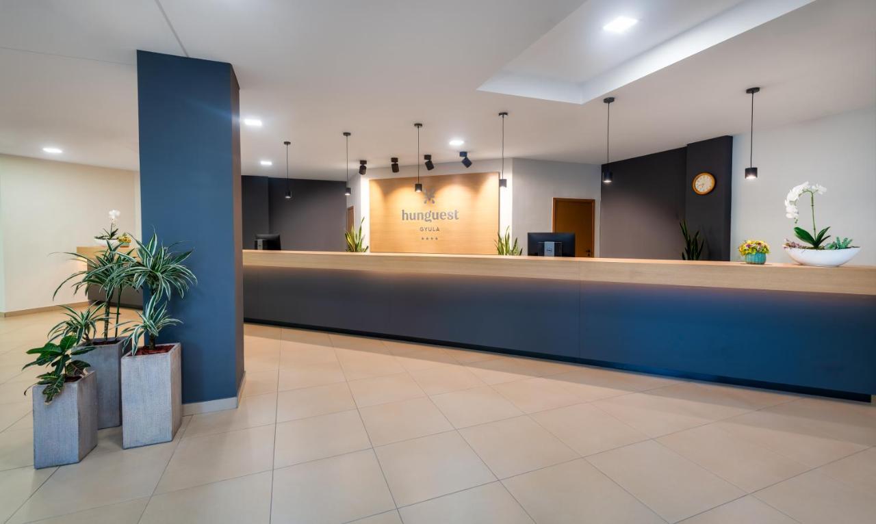 Hunguest Hotel Дьюла Екстер'єр фото